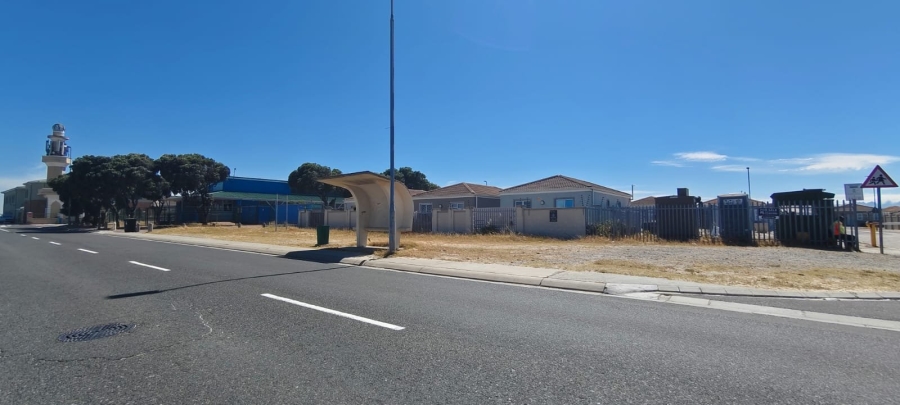 2 Bedroom Property for Sale in Strandfontein Western Cape